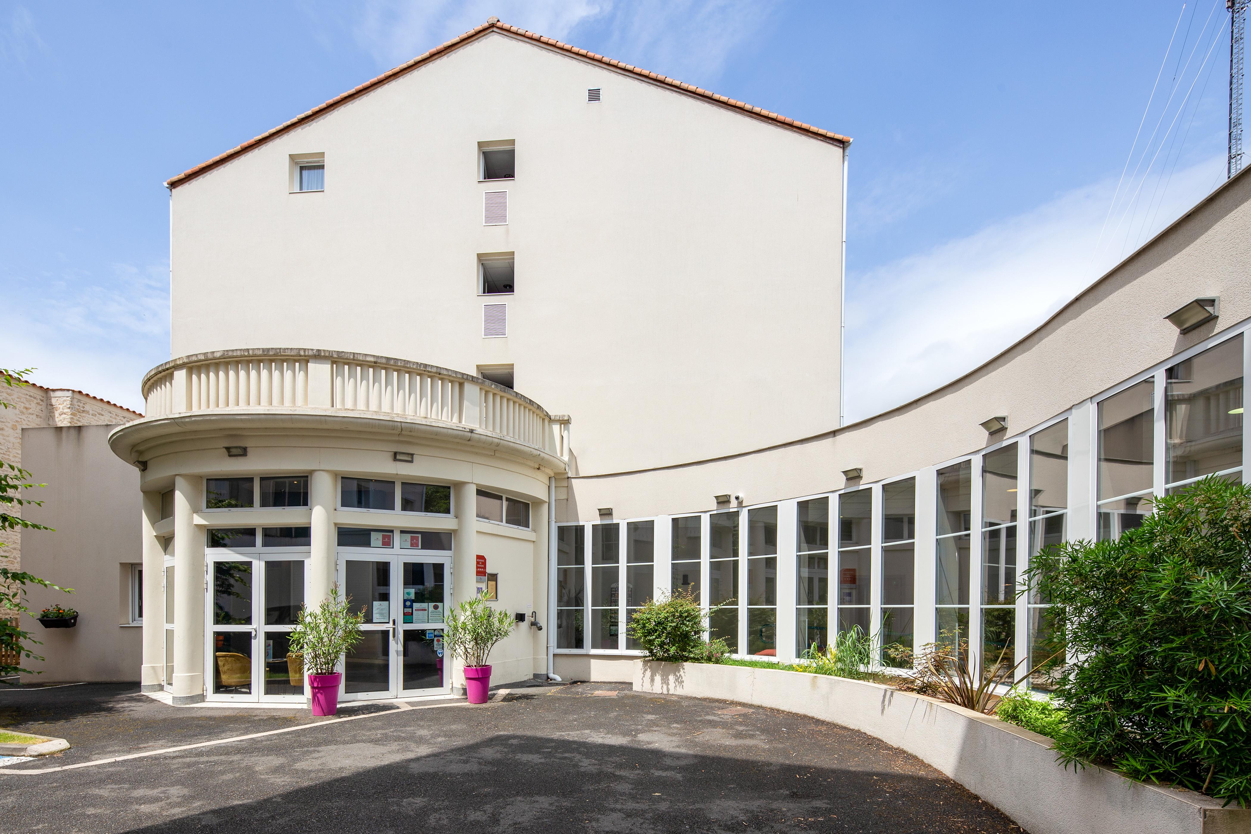 Appart'City Confort Niort Centre Aparthotel Bagian luar foto